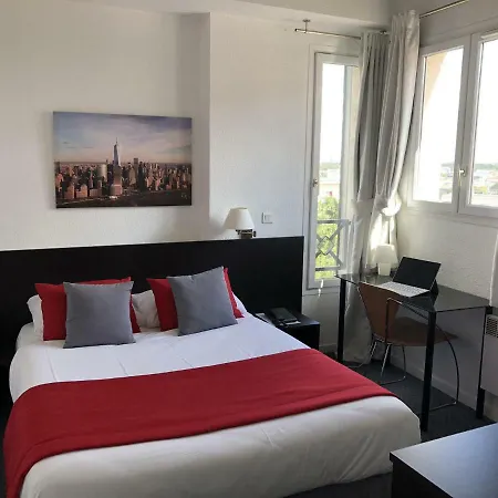 Paris Cloud Hotel