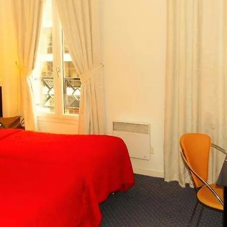 Paris Cloud 3* Saint-Cloud