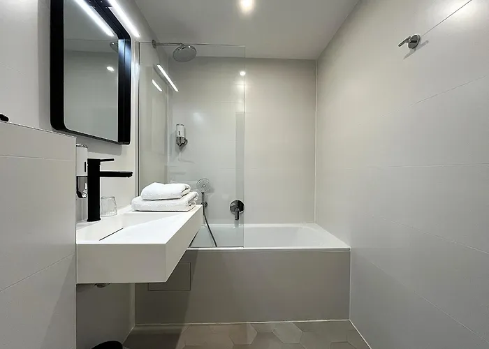 فندق باريس سان كلو 3*